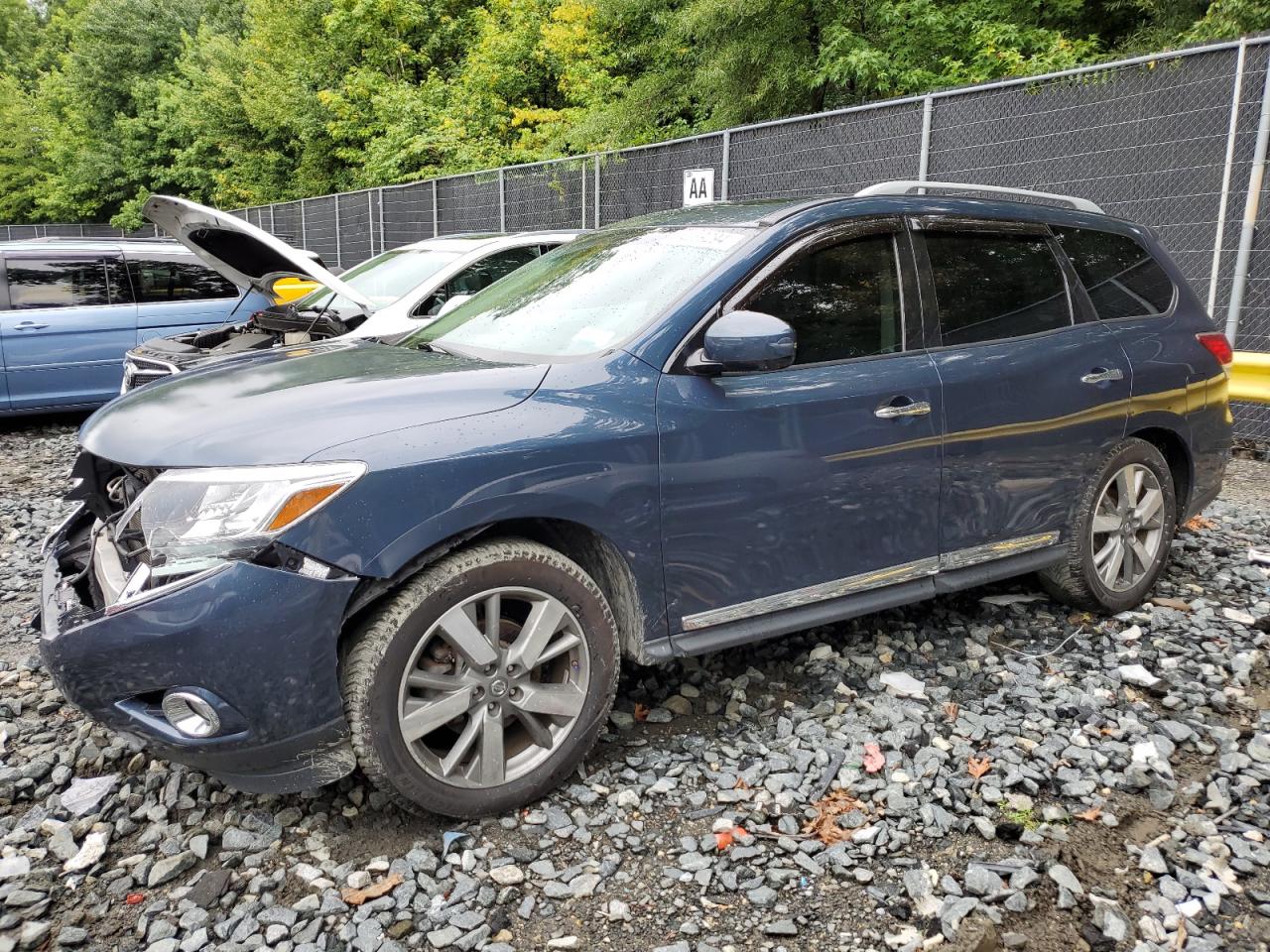 NISSAN PATHFINDER 2013