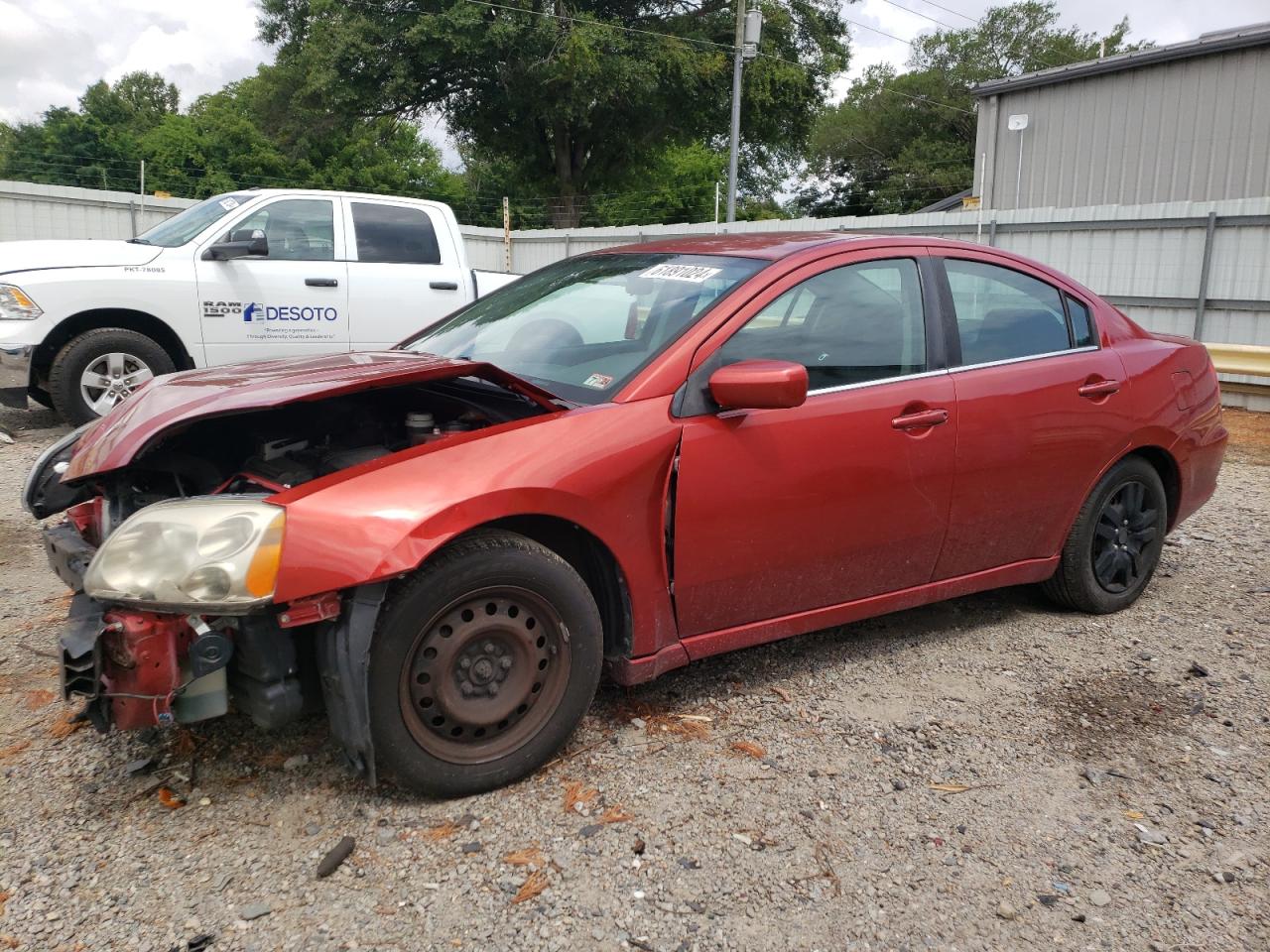 MITSUBISHI GALANT ES 2012