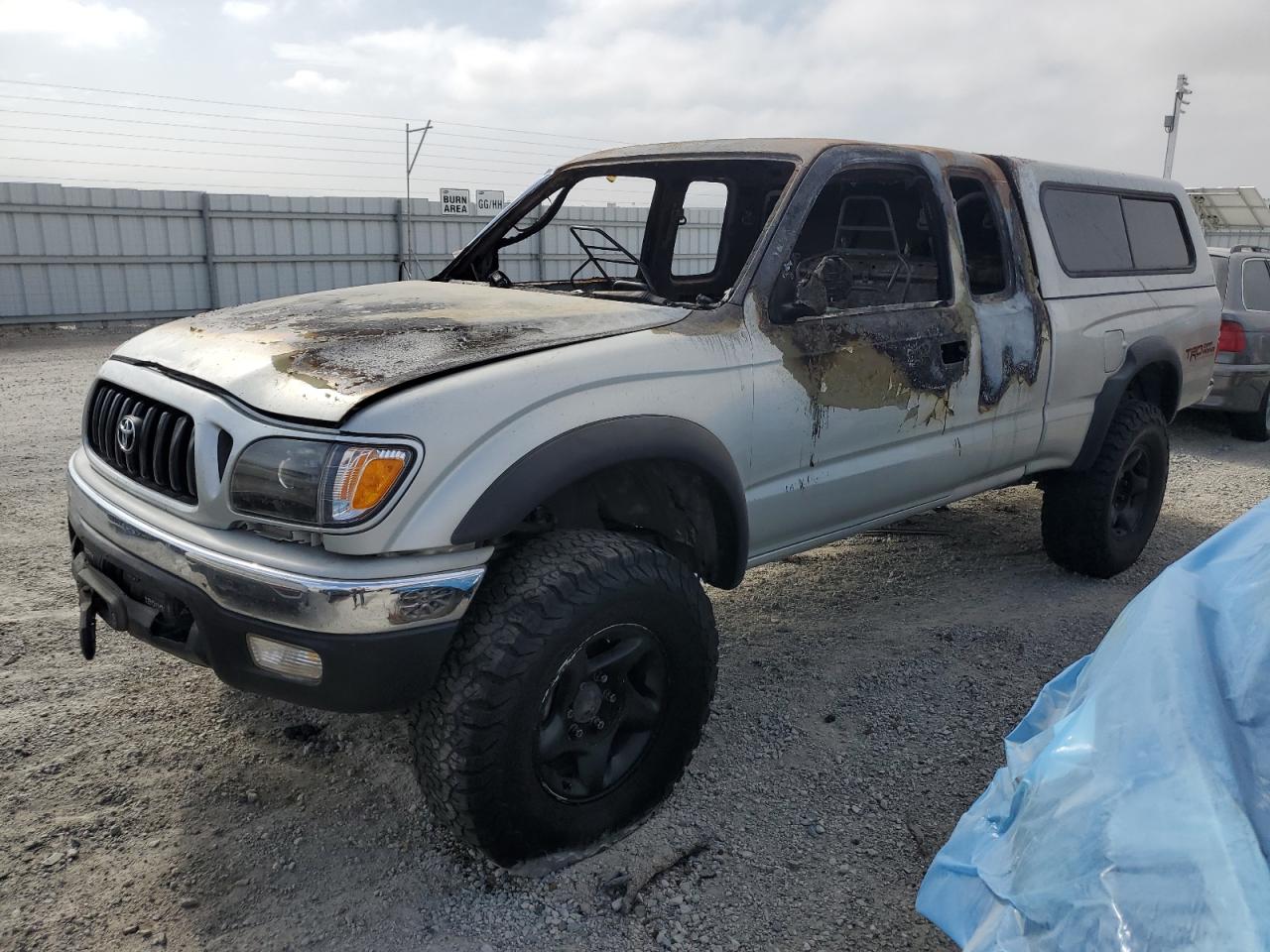 TOYOTA TACOMA XTR 2004