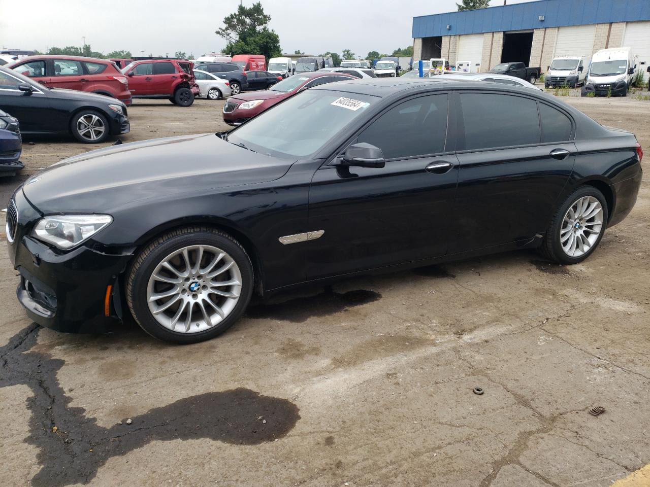 BMW 750 LXI 2015