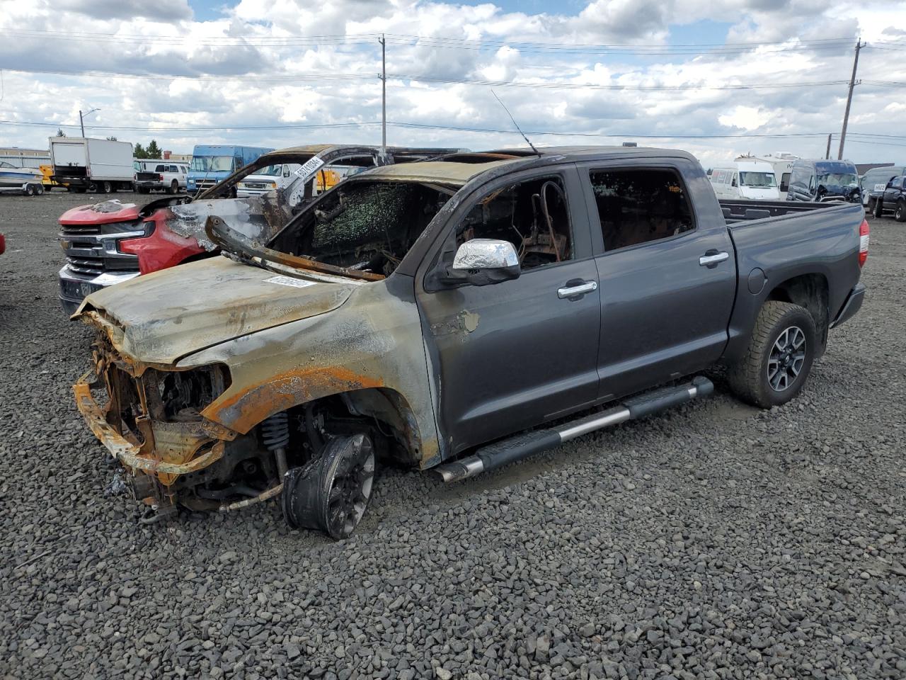 TOYOTA TUNDRA CRE 2018