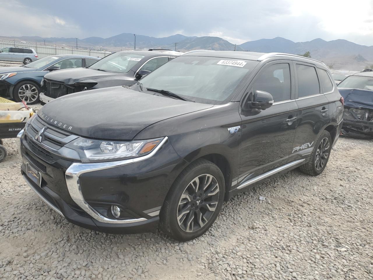 MITSUBISHI OUTLANDER 2018