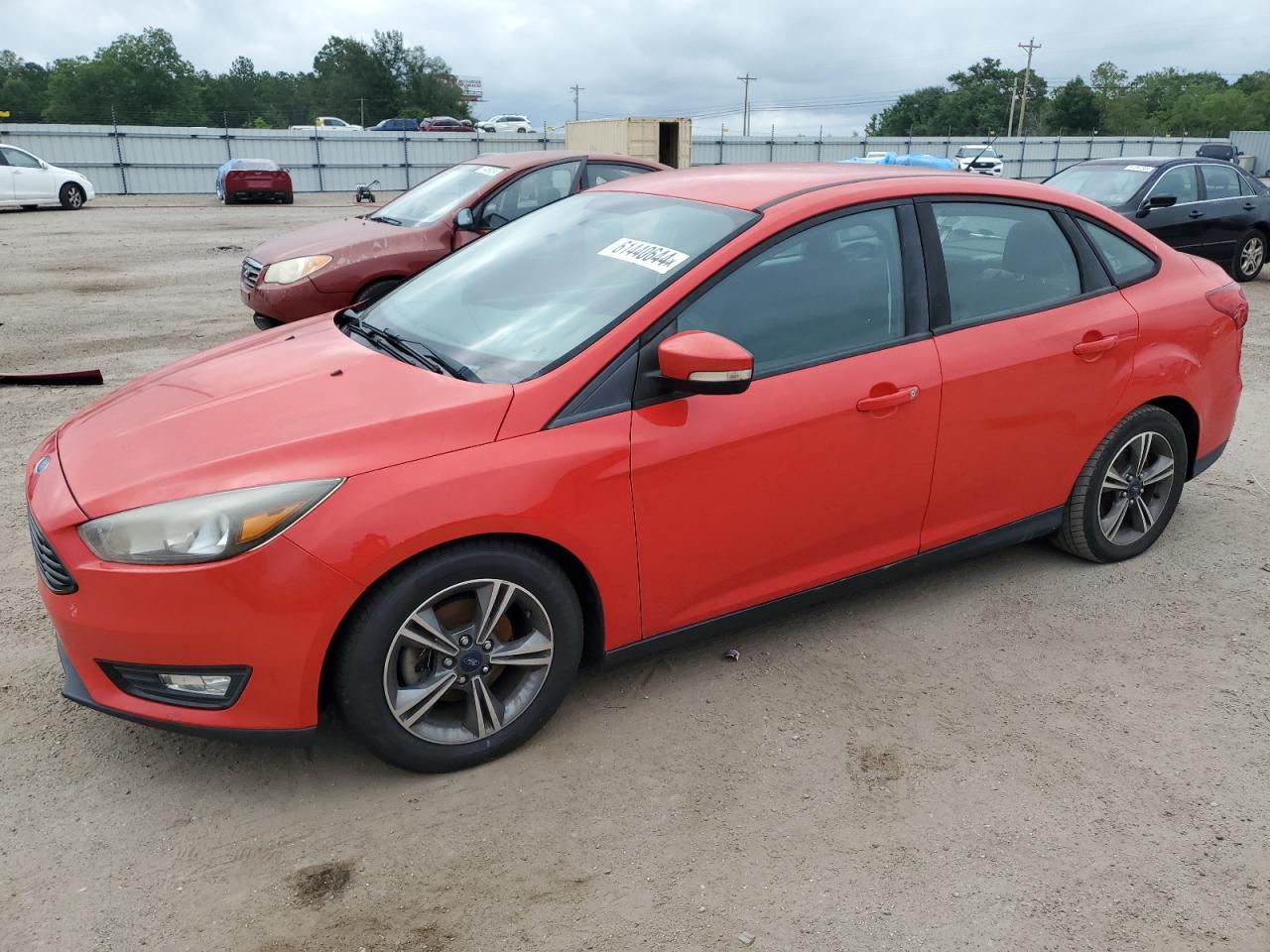 FORD FOCUS SE 2016