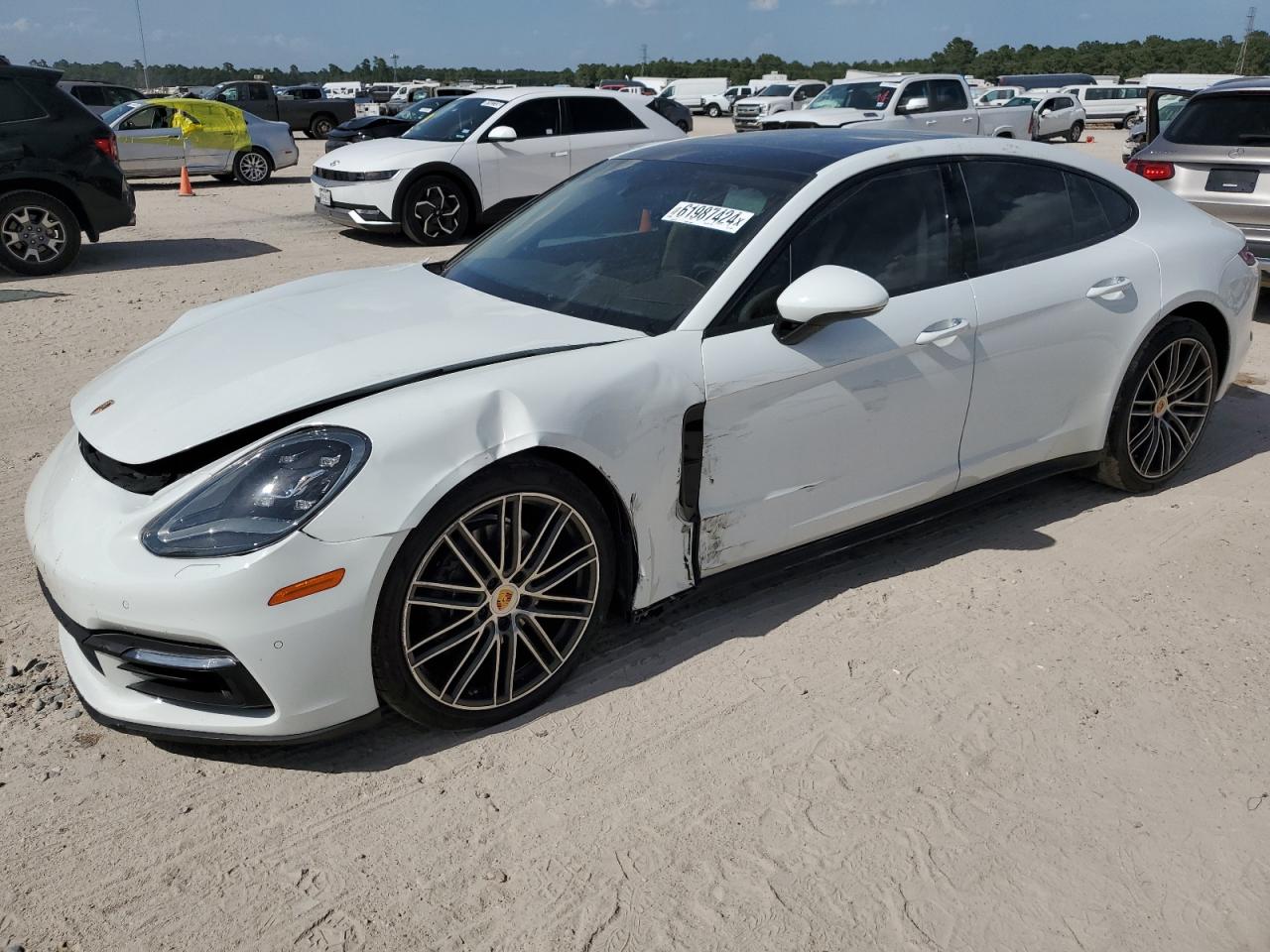 PORSCHE PANAMERA 4 2018