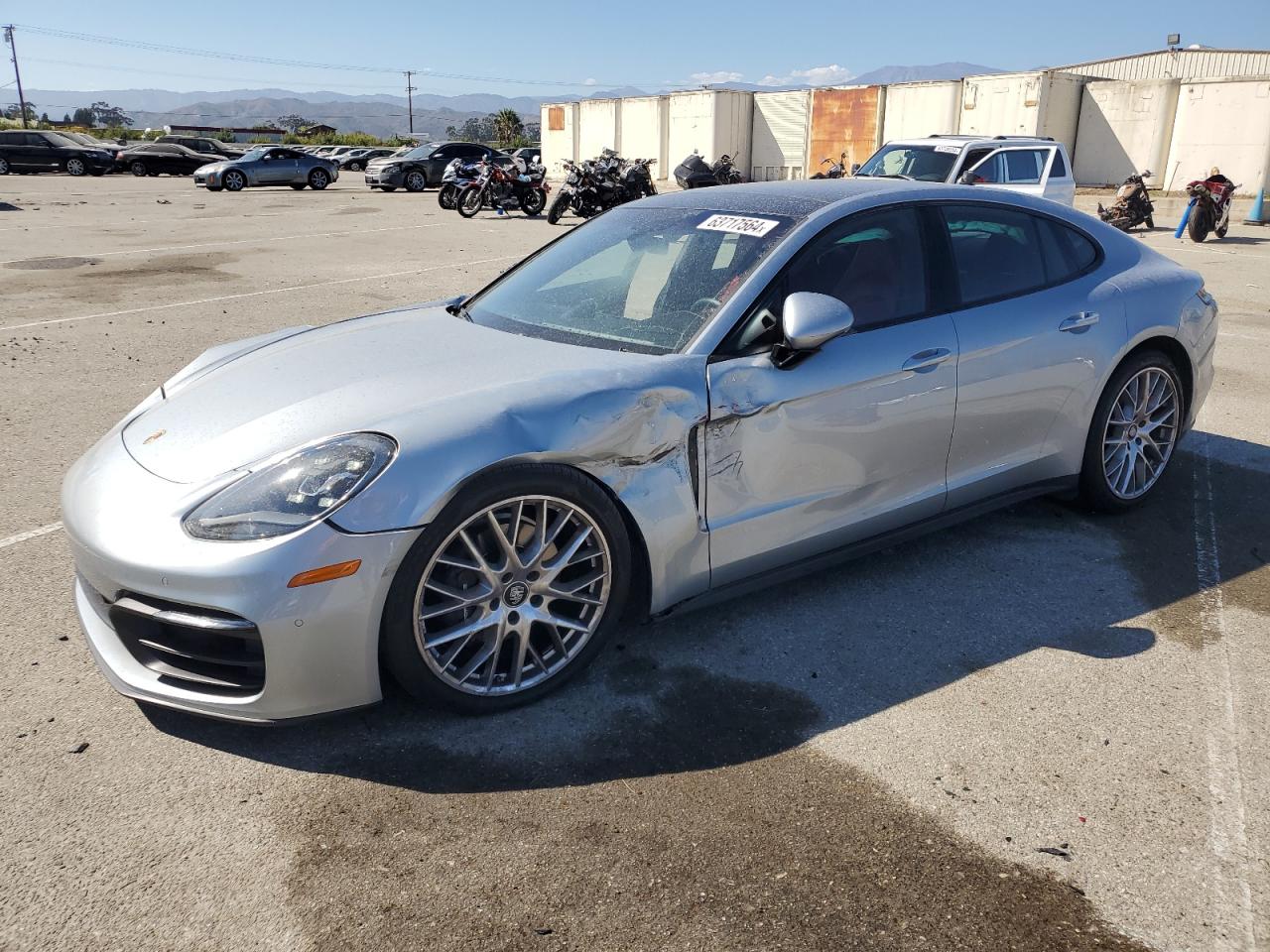 PORSCHE PANAMERA 2021