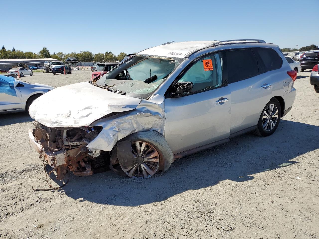 NISSAN PATHFINDER 2018