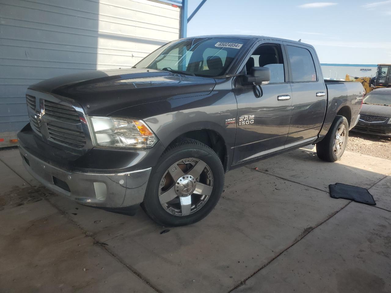 RAM 1500 SLT 2015