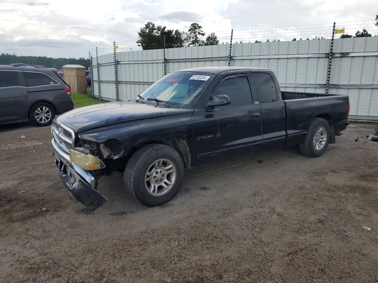 DODGE DAKOTA 2001