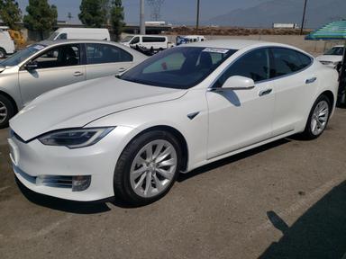 Tesla Model S 2016