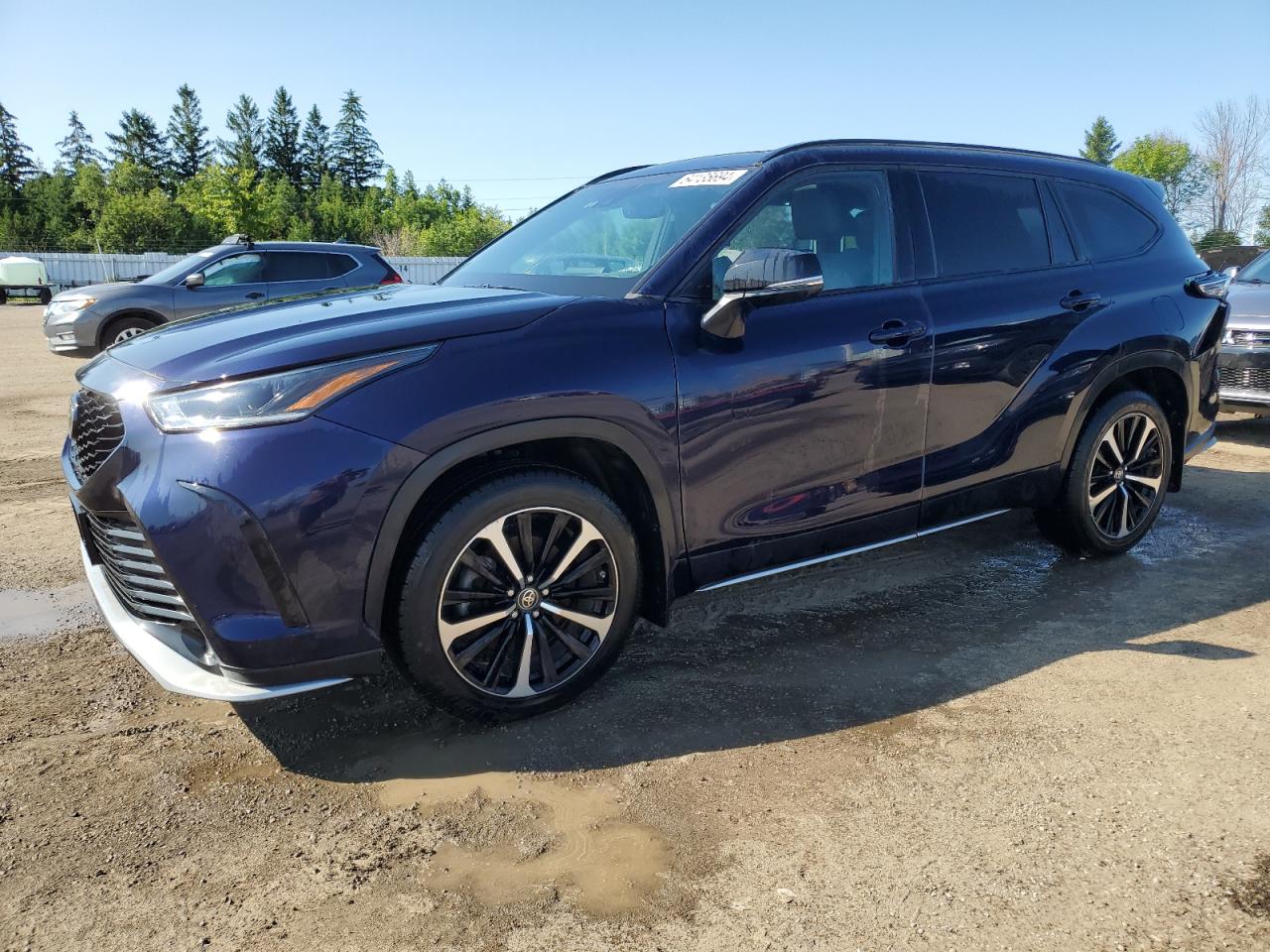 TOYOTA HIGHLANDER 2021