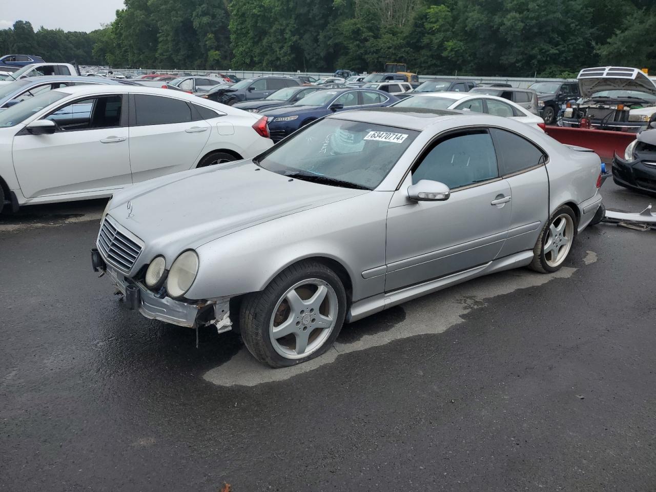 MERCEDES-BENZ CLK-CLASS 2002