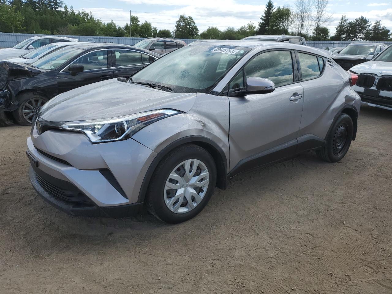 TOYOTA C-HR XLE 2019