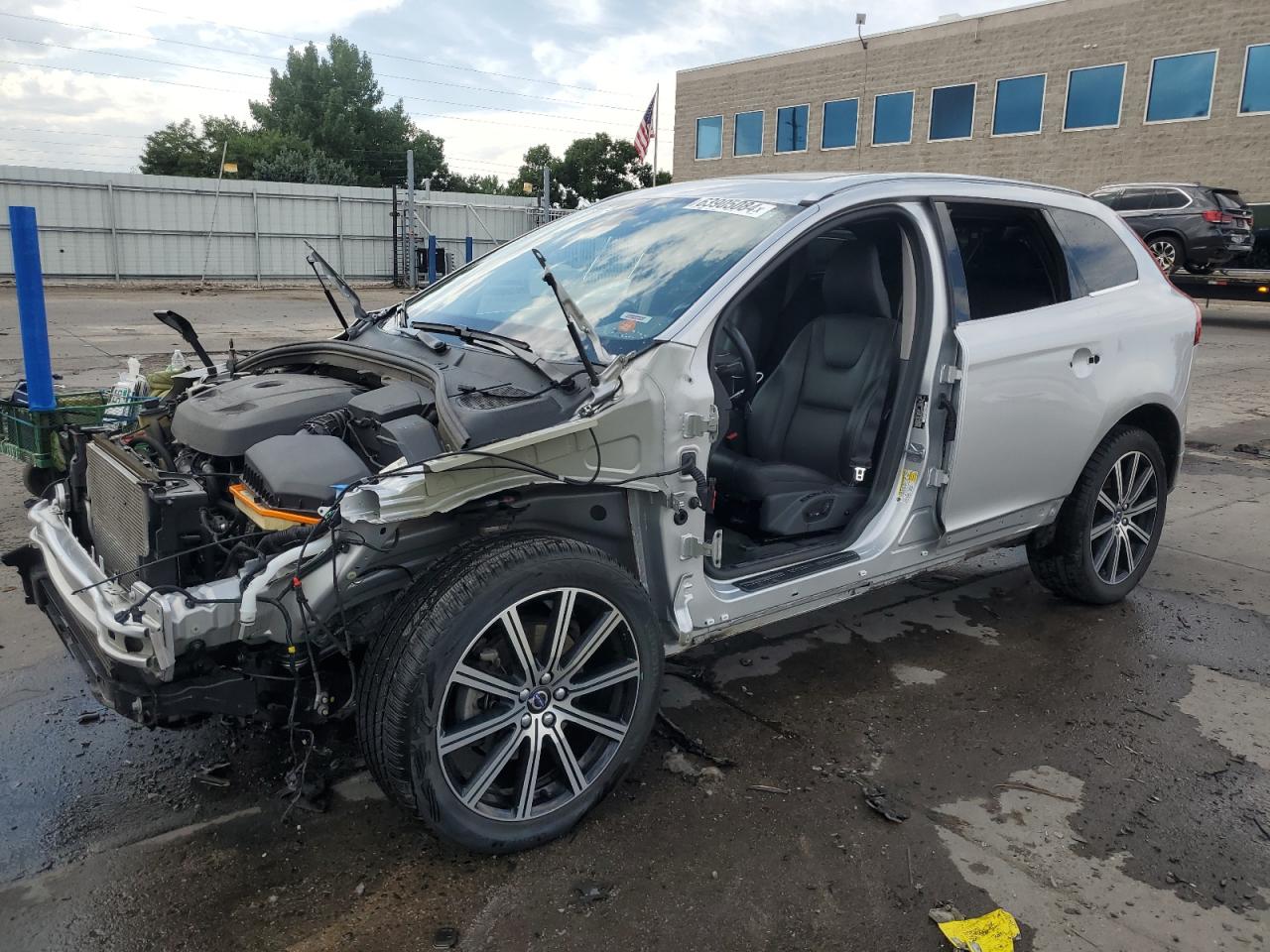 VOLVO XC60 T6 IN 2017