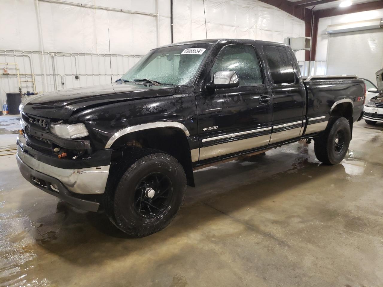 CHEVROLET 1500 2001