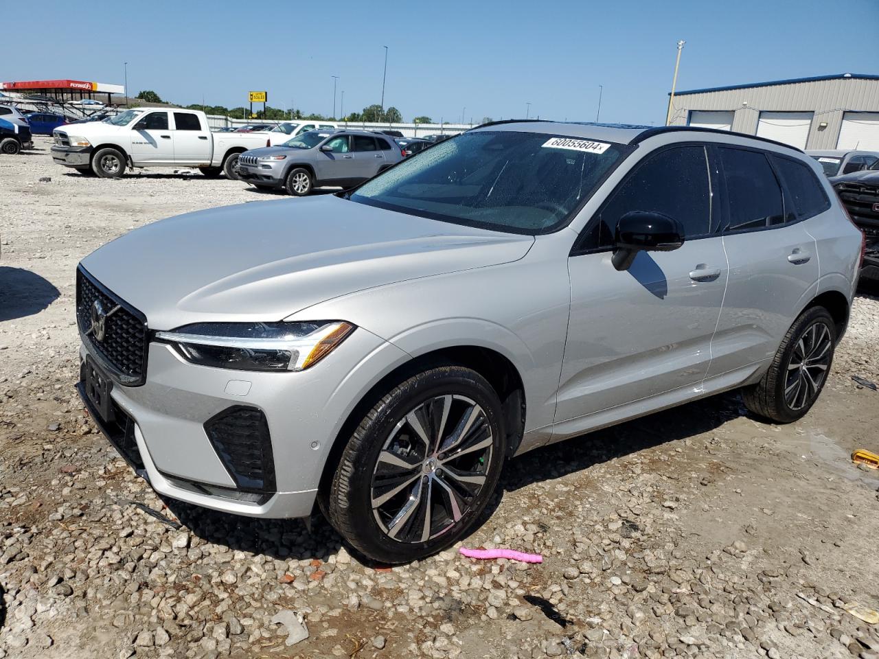 VOLVO XC60 PLUS 2024