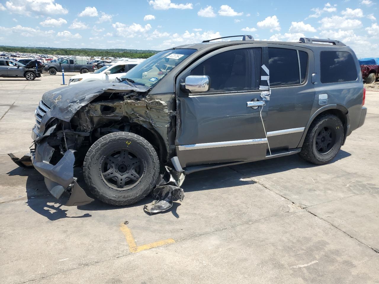 INFINITI QX56 2005