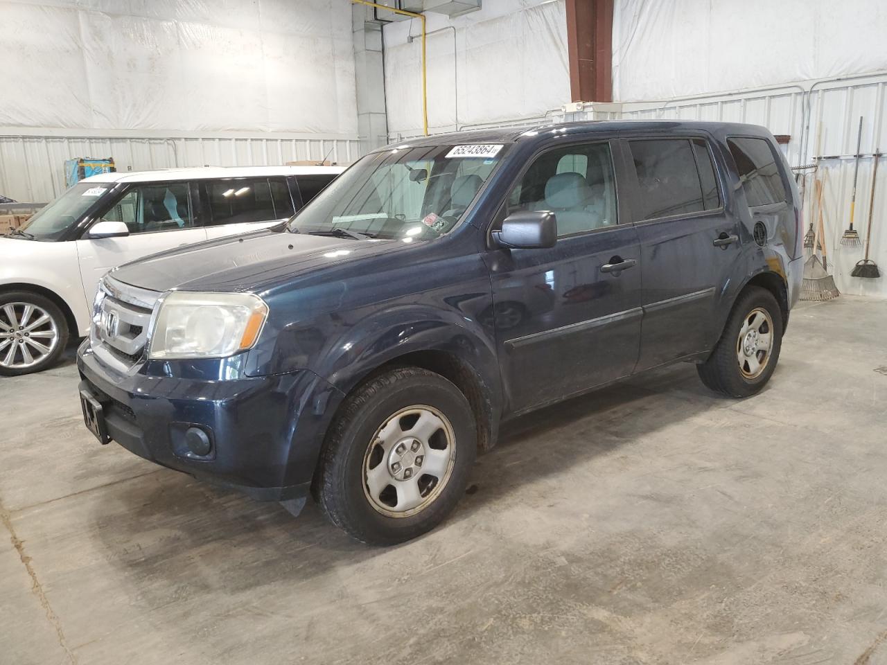 HONDA PILOT LX 2011