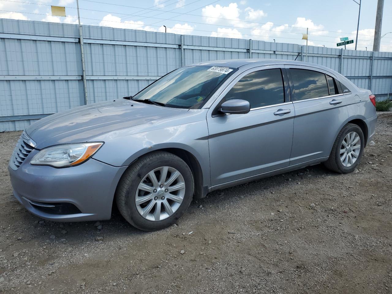 CHRYSLER 200 TOURIN 2013