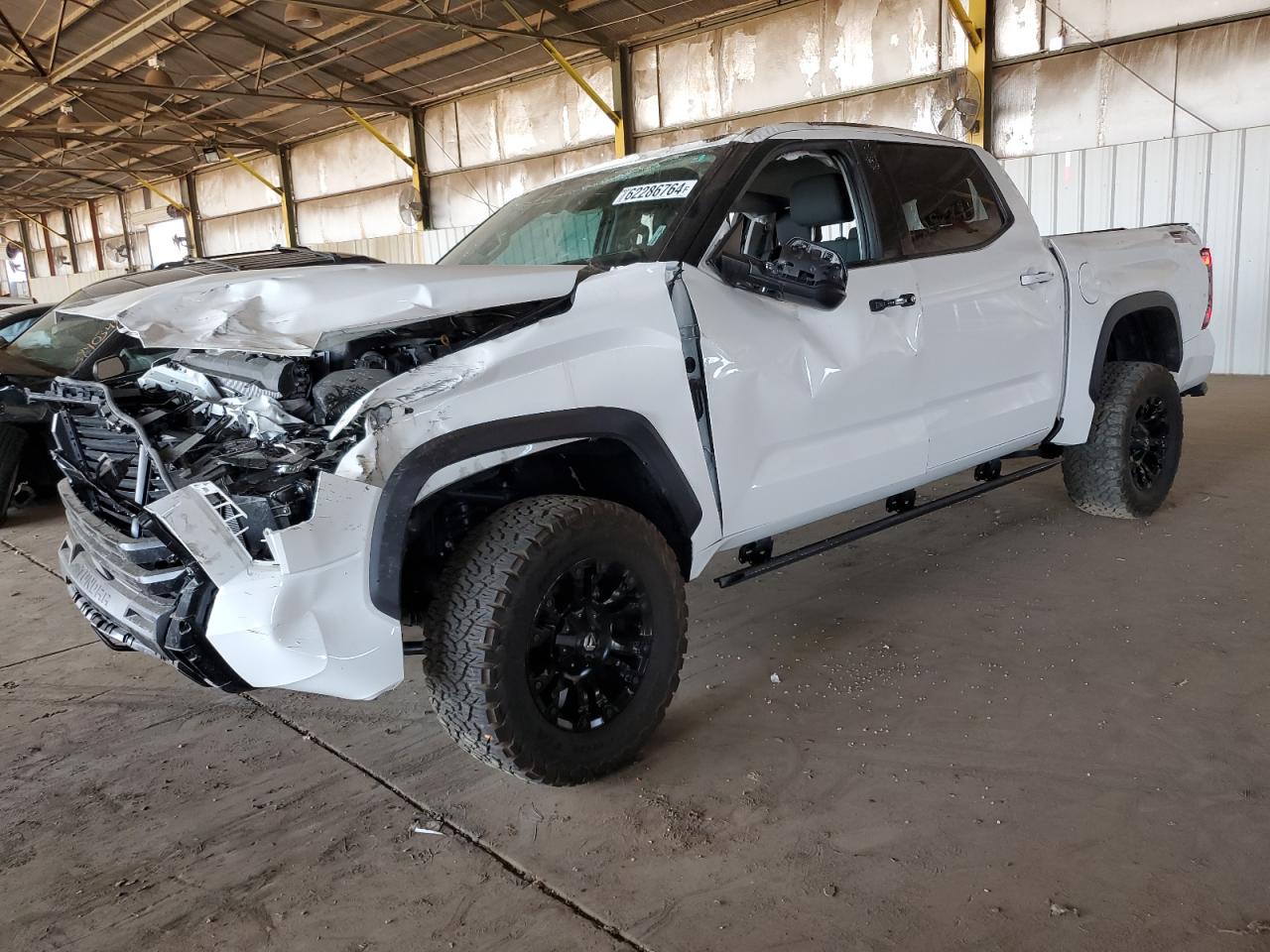 TOYOTA Tundra Cre 2023