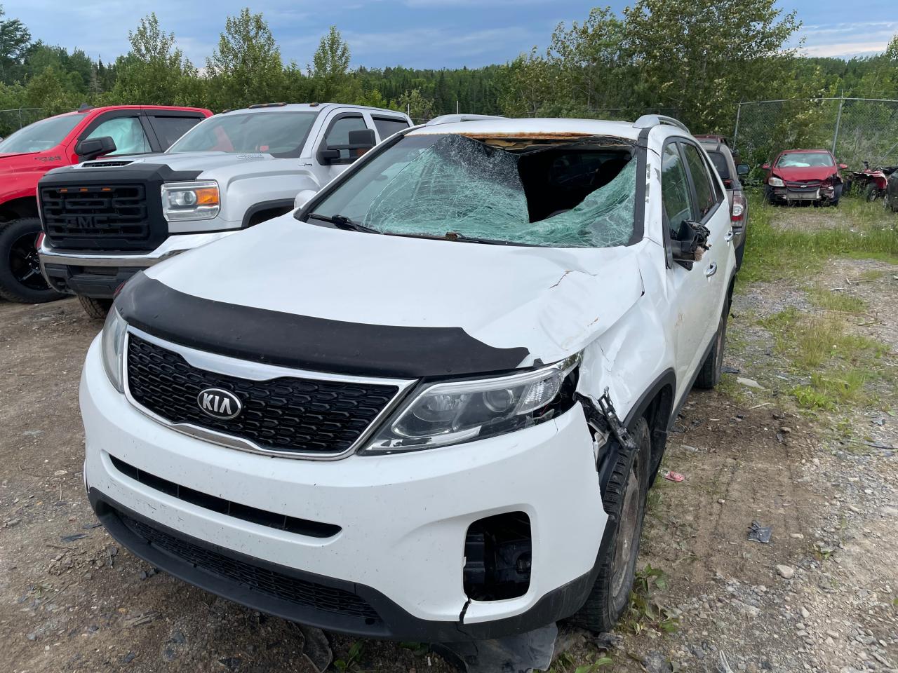 KIA SORENTO LX 2015