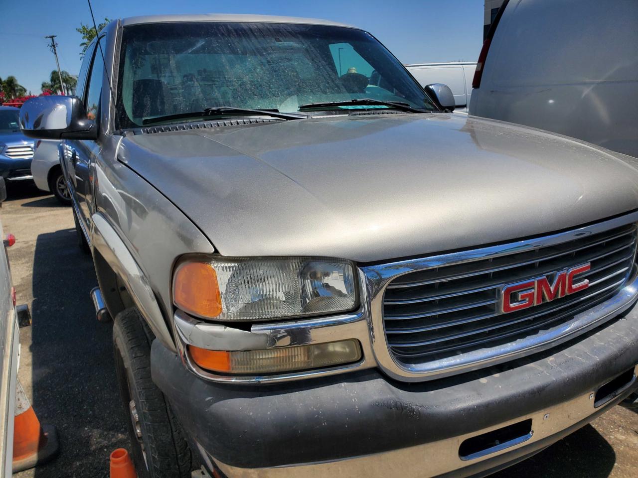 GMC SIERRA 2001