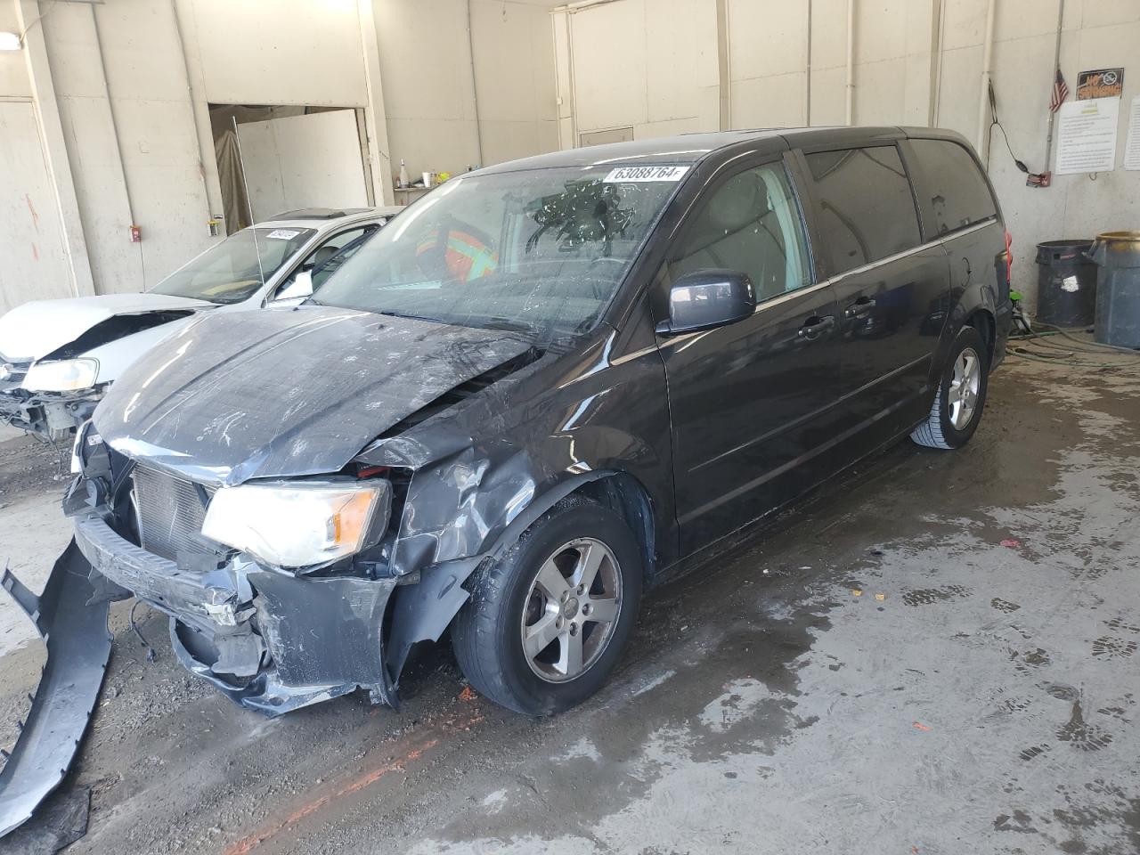 DODGE CARAVAN 2012