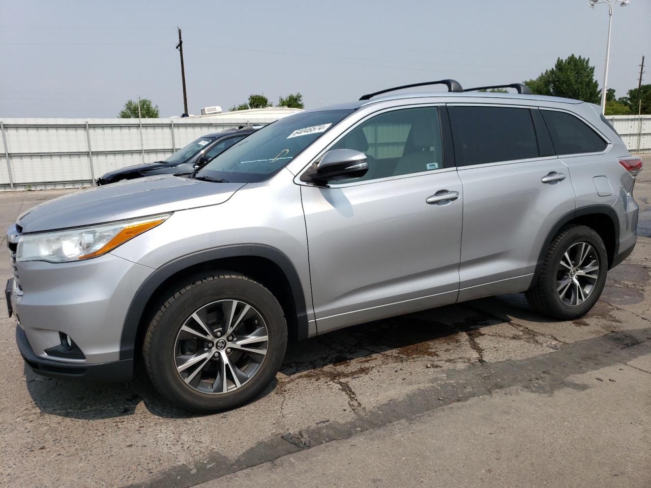TOYOTA HIGHLANDER 2016