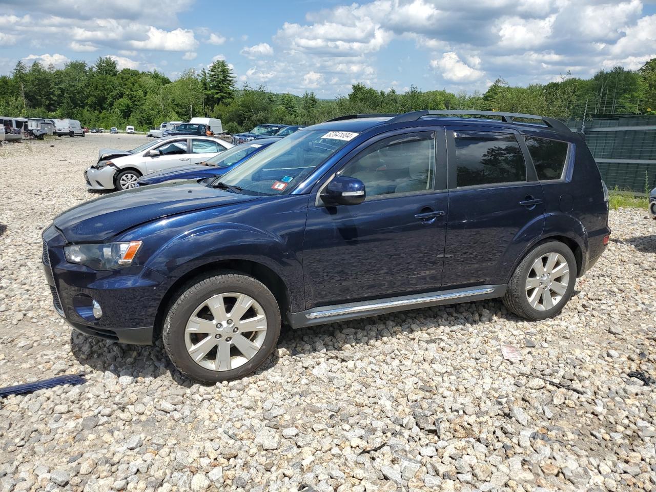 MITSUBISHI Outlander 2012