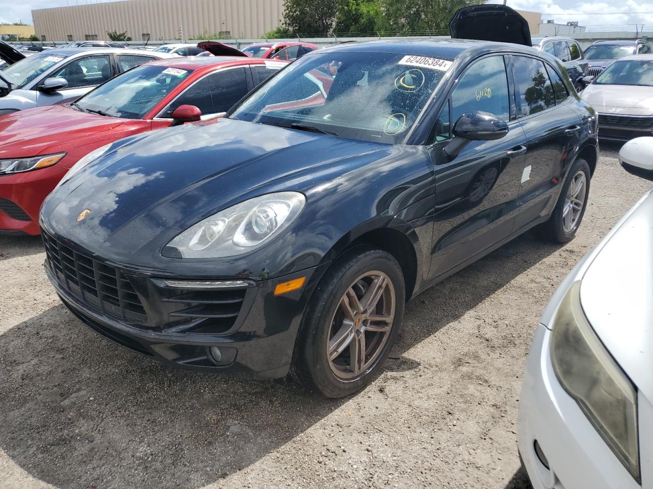 PORSCHE MACAN 2016