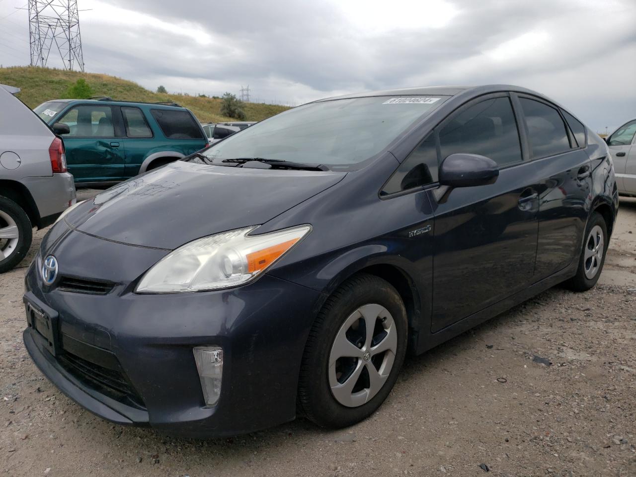 TOYOTA PRIUS 2013