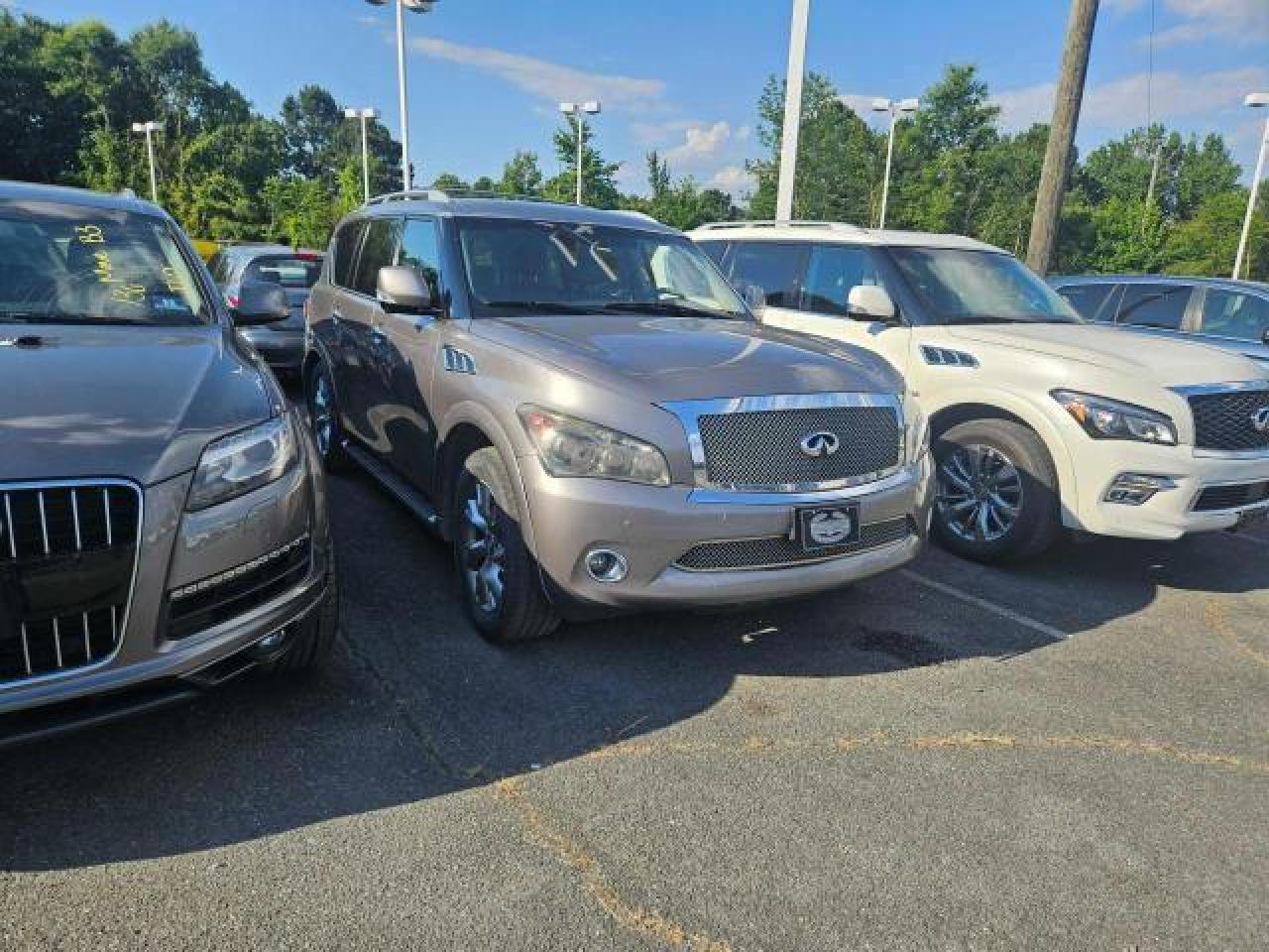 INFINITI QX56 2012