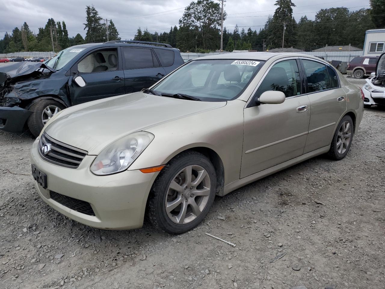 INFINITI G35 2005