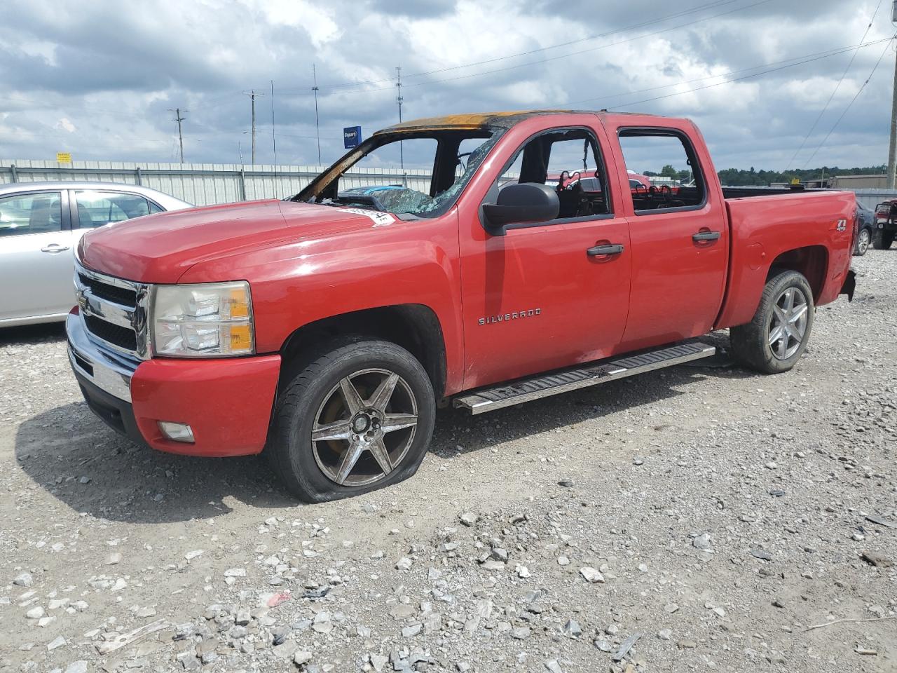 CHEVROLET SILVERADO 2011
