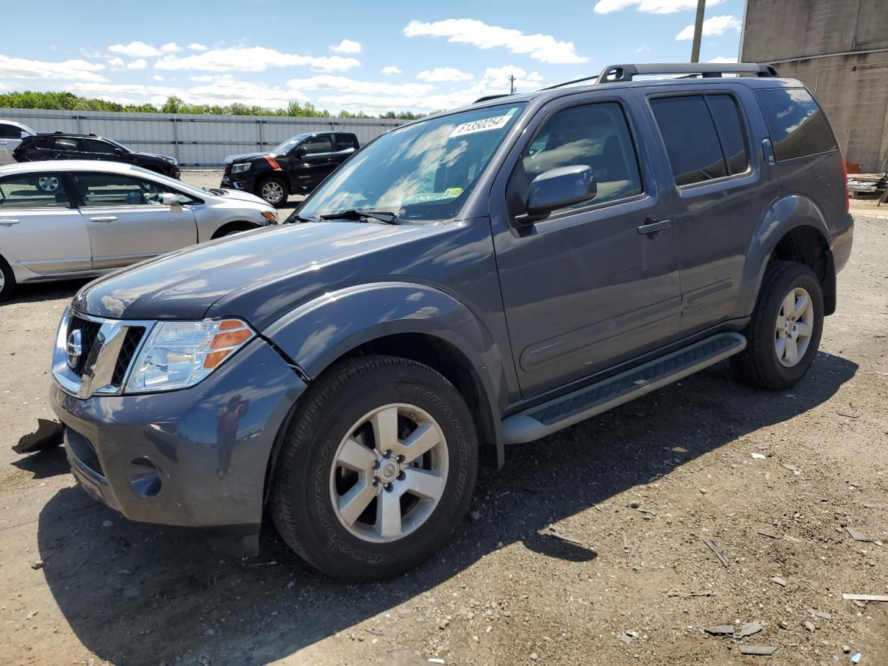 NISSAN PATHFINDER 2011