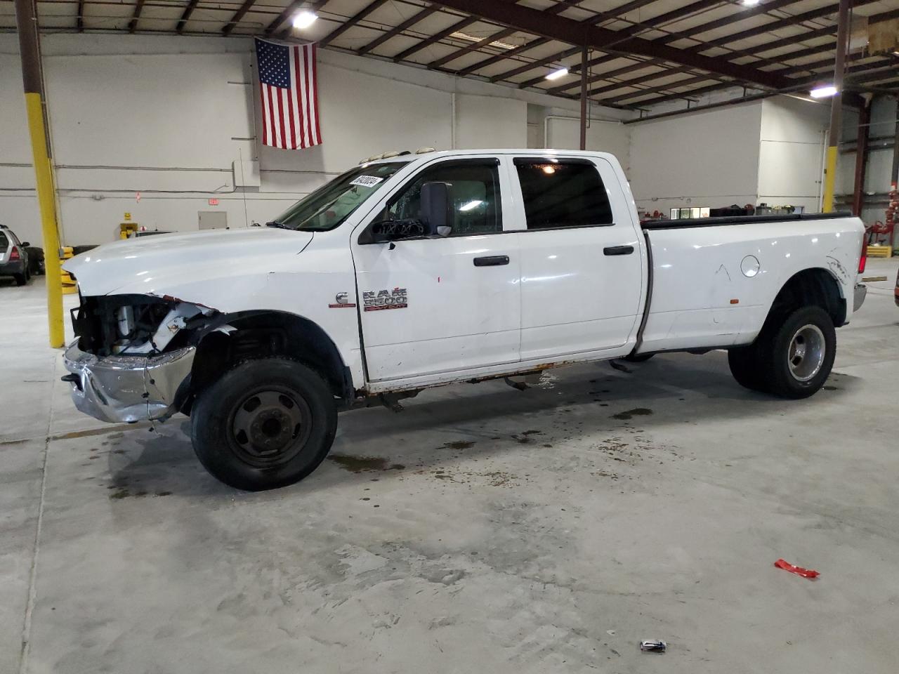 RAM 3500 ST 2014