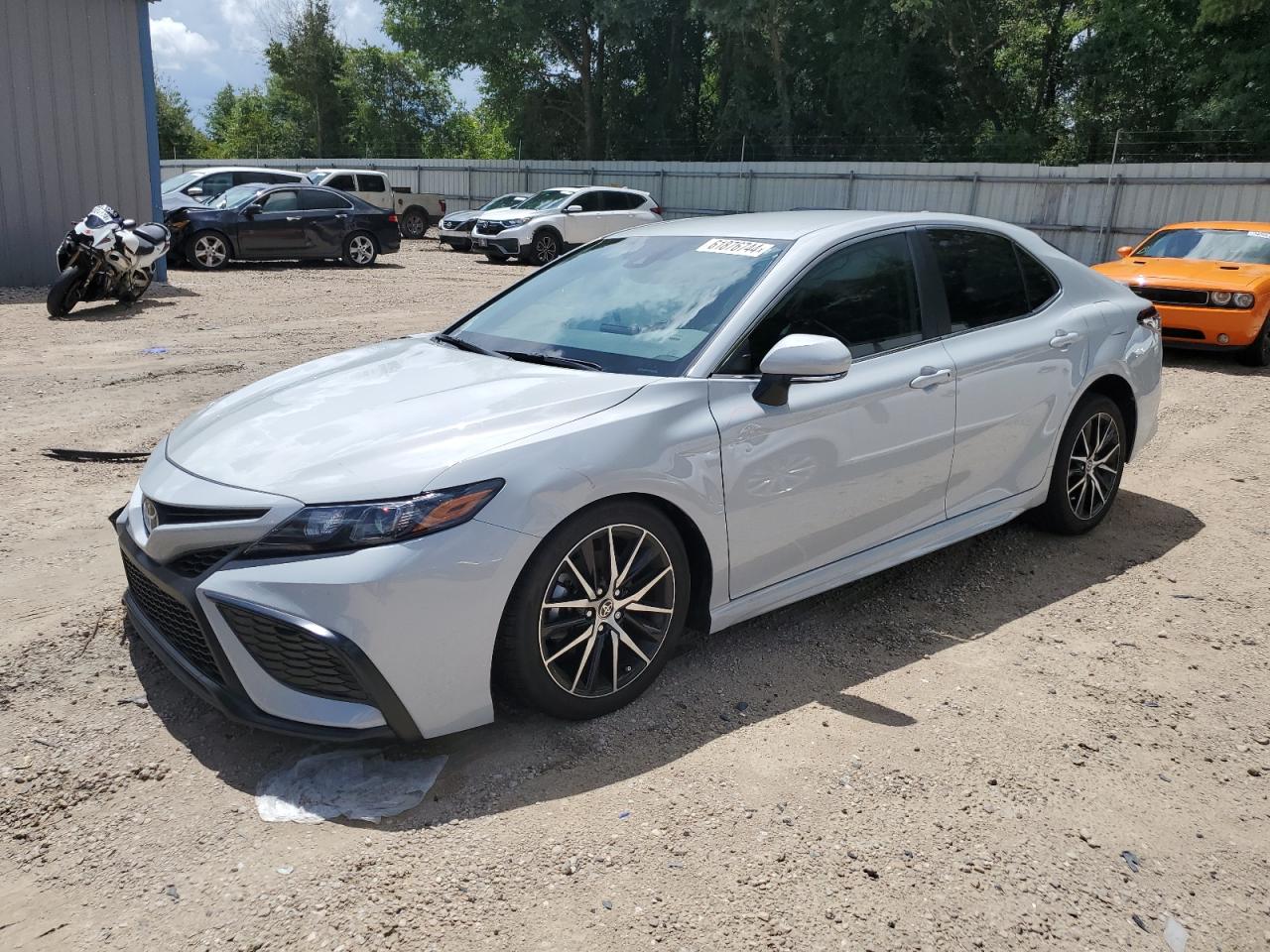 TOYOTA CAMRY SE N 2024