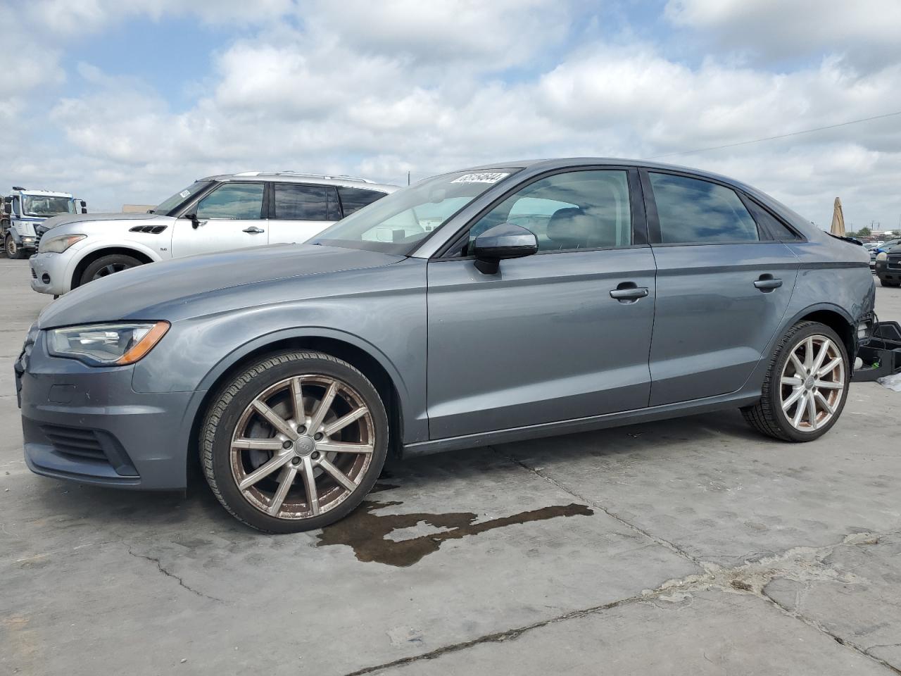 AUDI A3 PREMIUM 2016