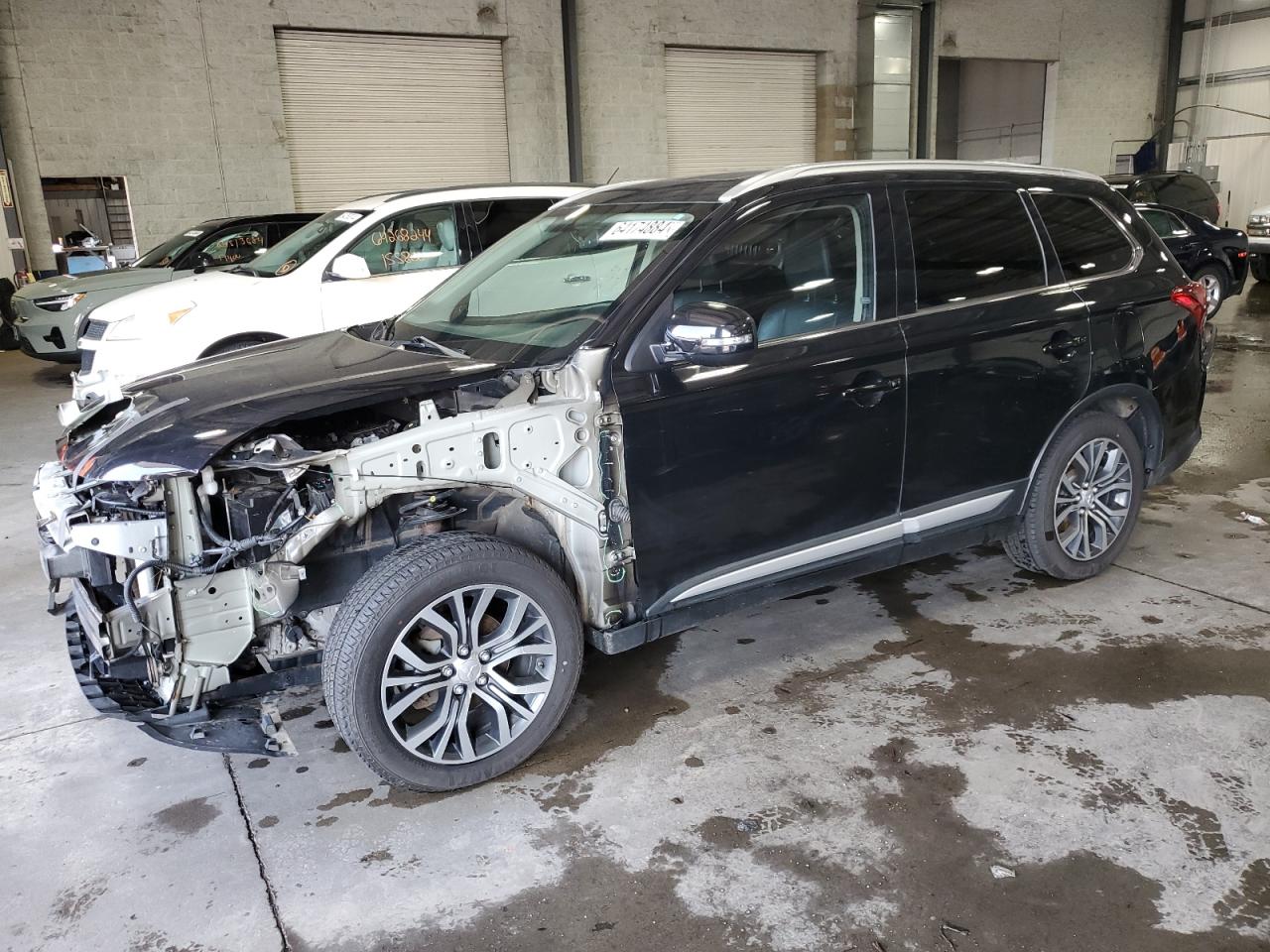 MITSUBISHI OUTLANDER 2017