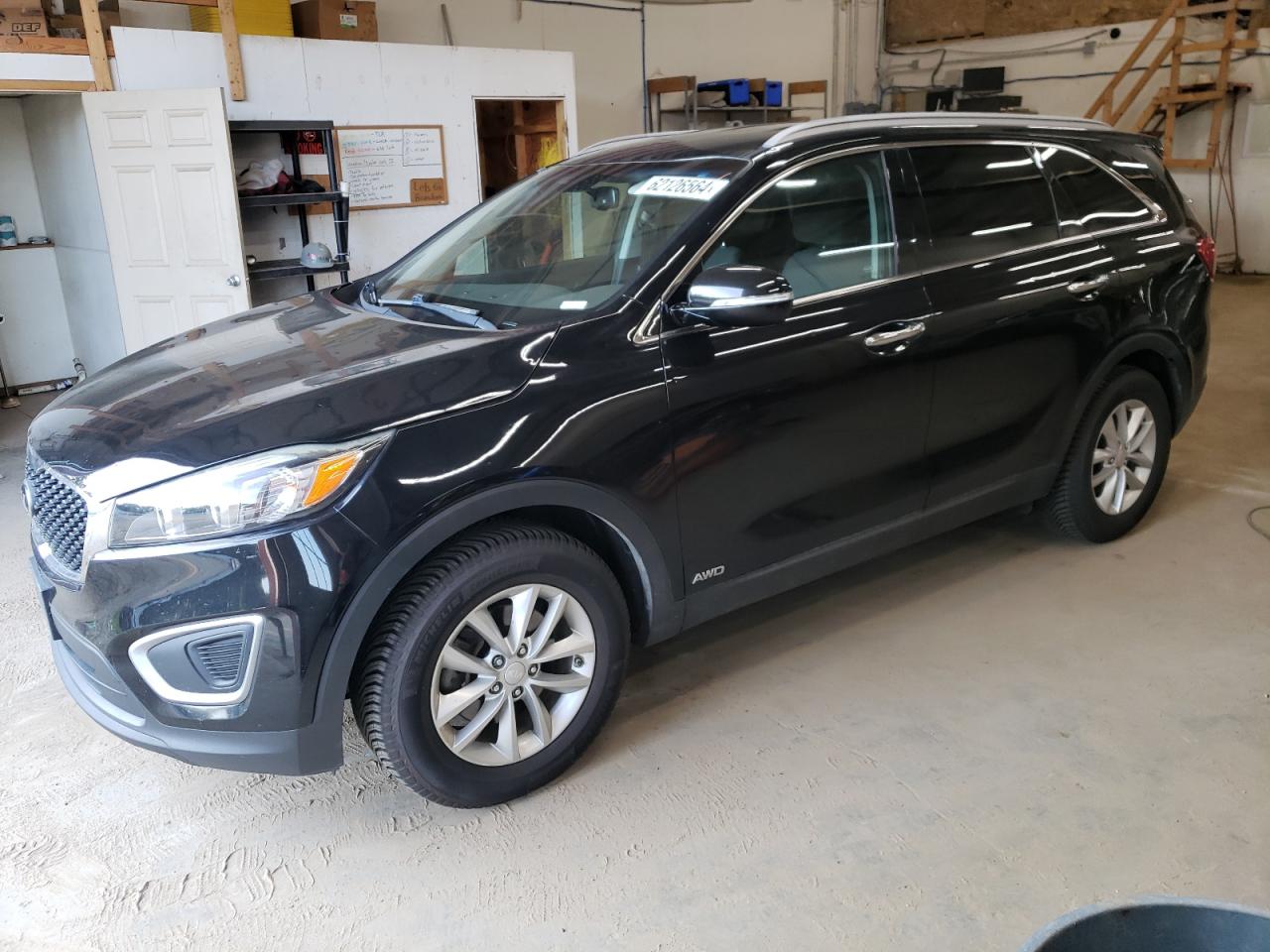 KIA SORENTO LX 2017