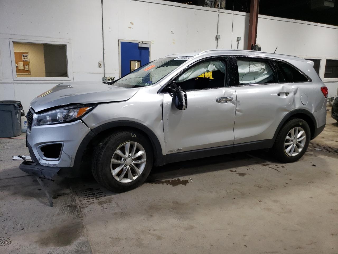 KIA SORENTO LX 2018