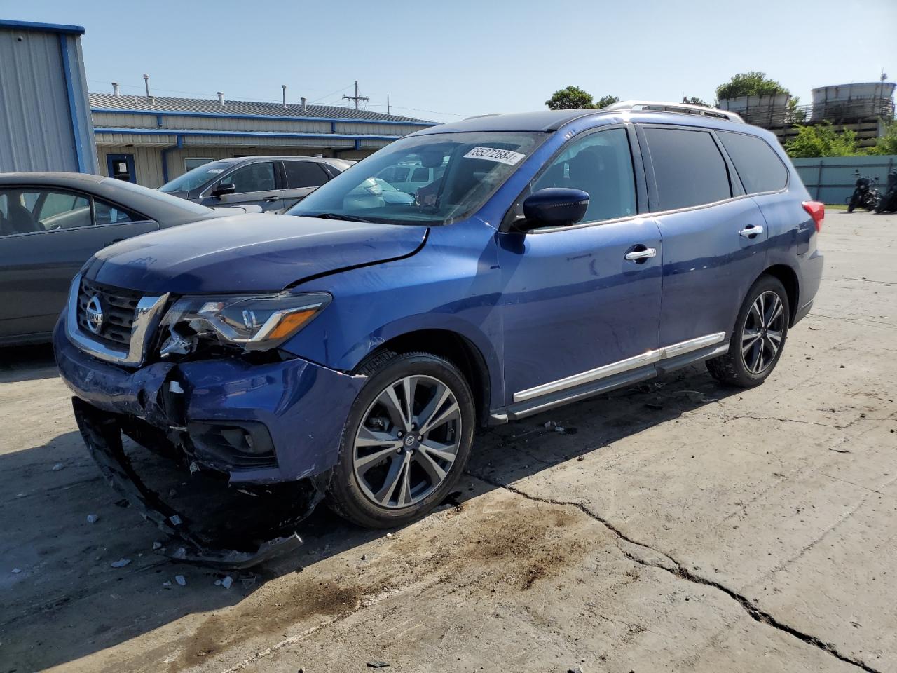 NISSAN Pathfinder 2017