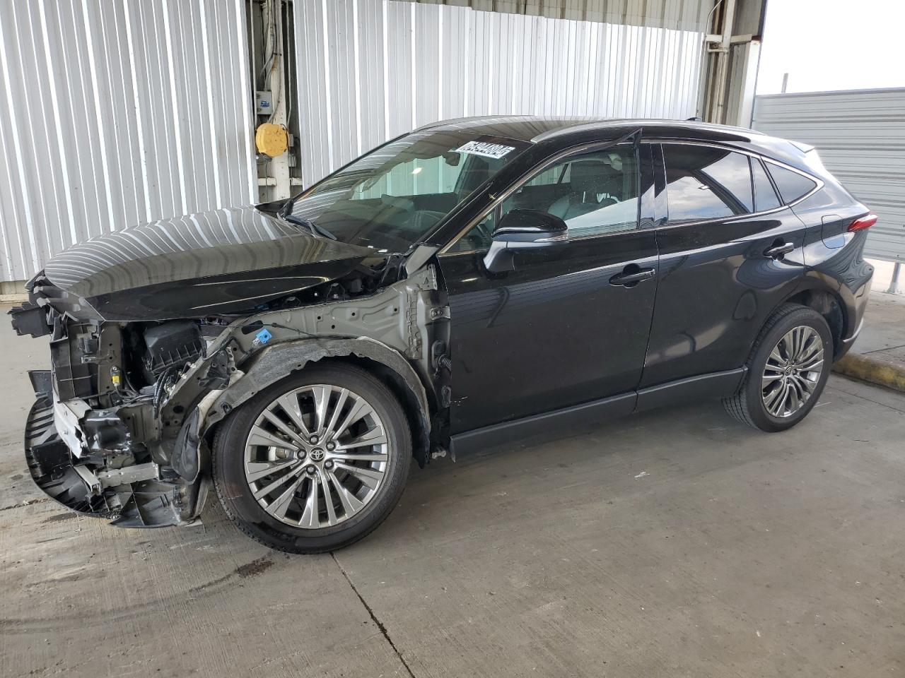 TOYOTA VENZA LE 2023