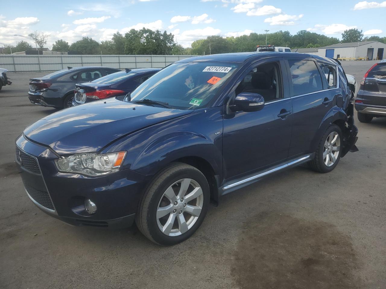 MITSUBISHI OUTLANDER 2012