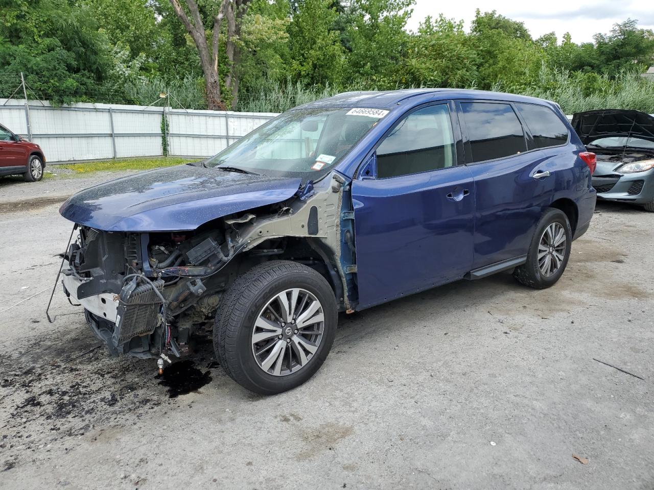 NISSAN PATHFINDER 2018