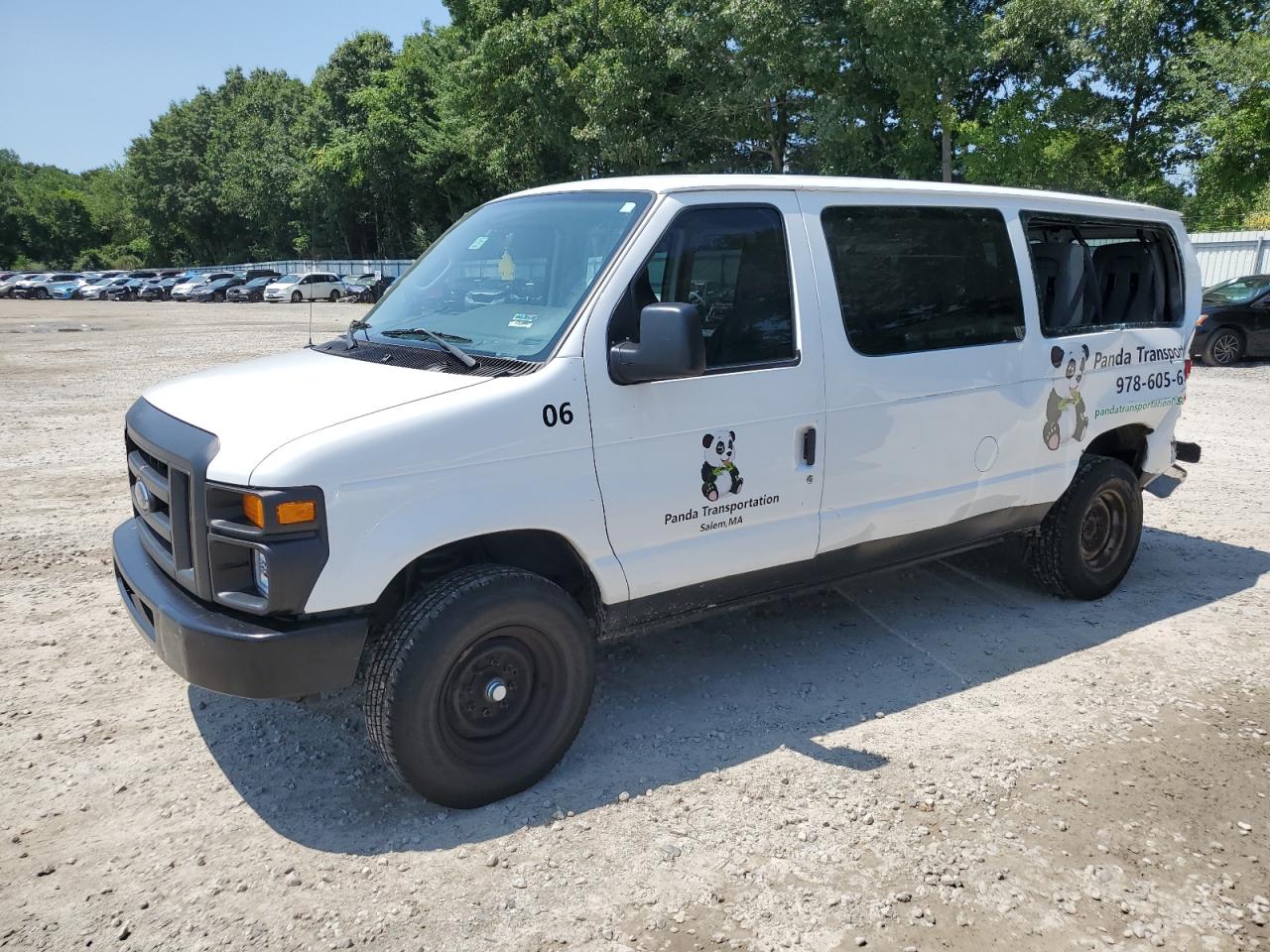 FORD ECONOLINE 2011