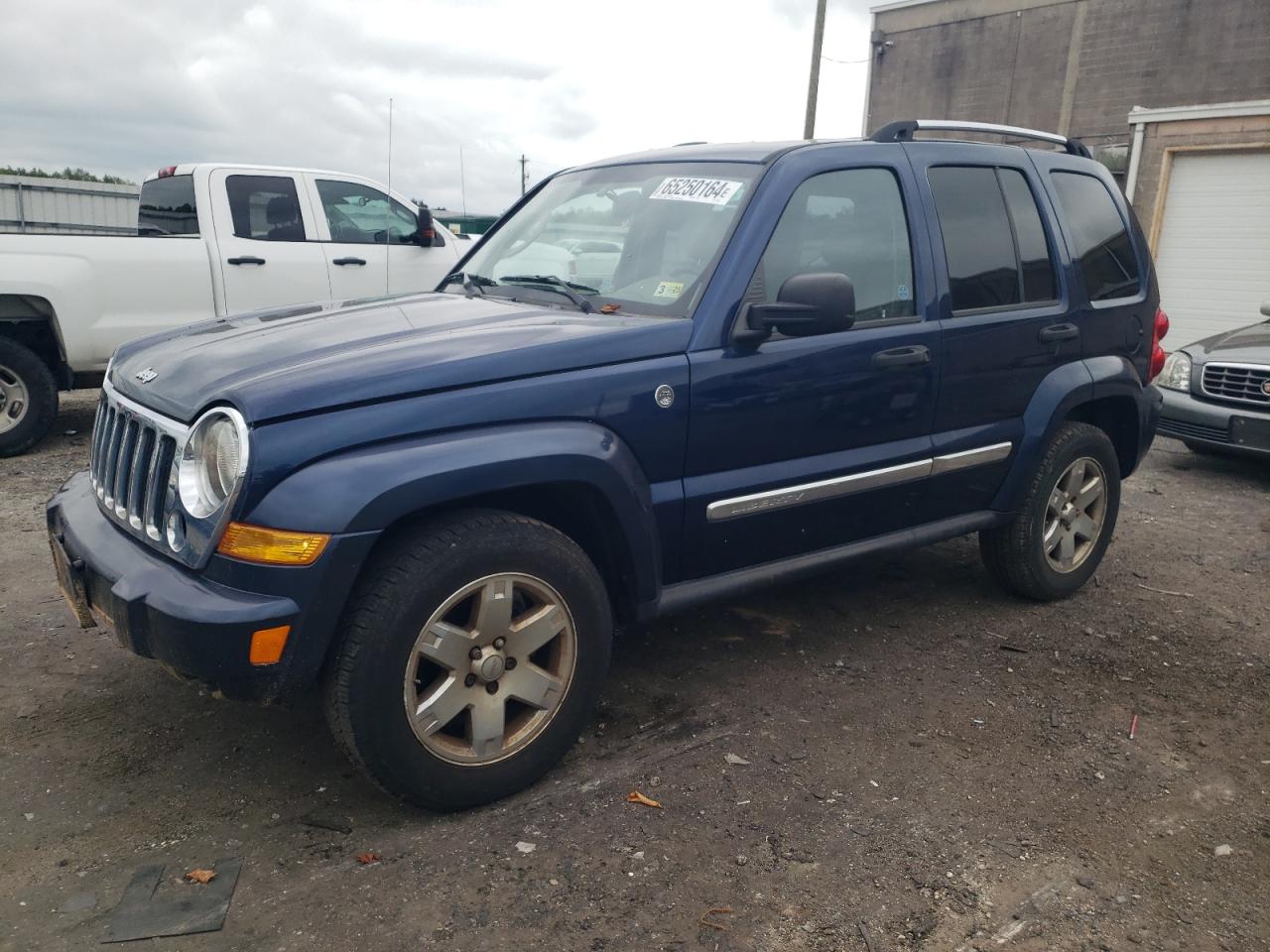 JEEP LIBERTY LI 2005