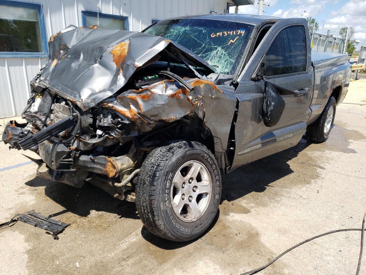 DODGE DAKOTA 2005