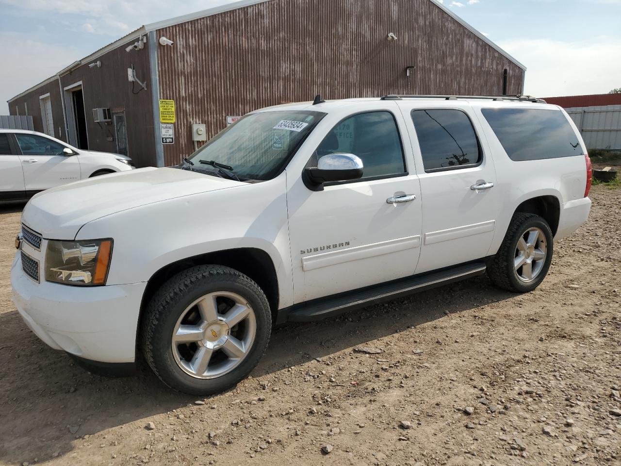 CHEVROLET SUBURBAN K 2011