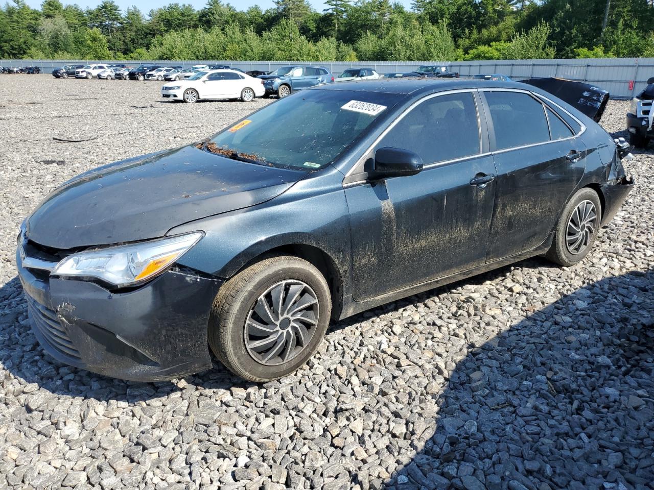 TOYOTA CAMRY LE 2016