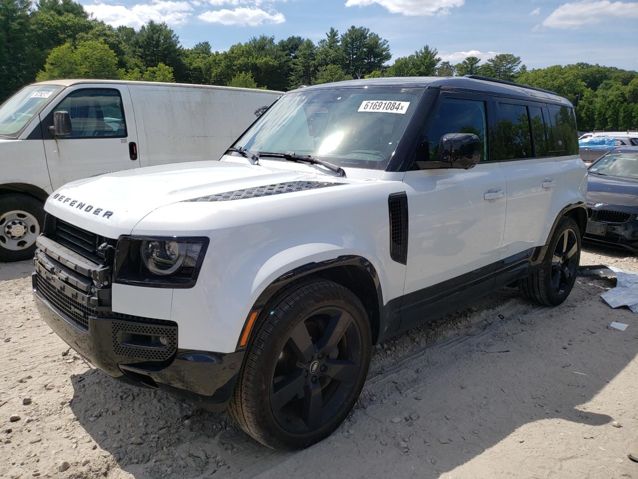 LAND ROVER DEFENDER 2023